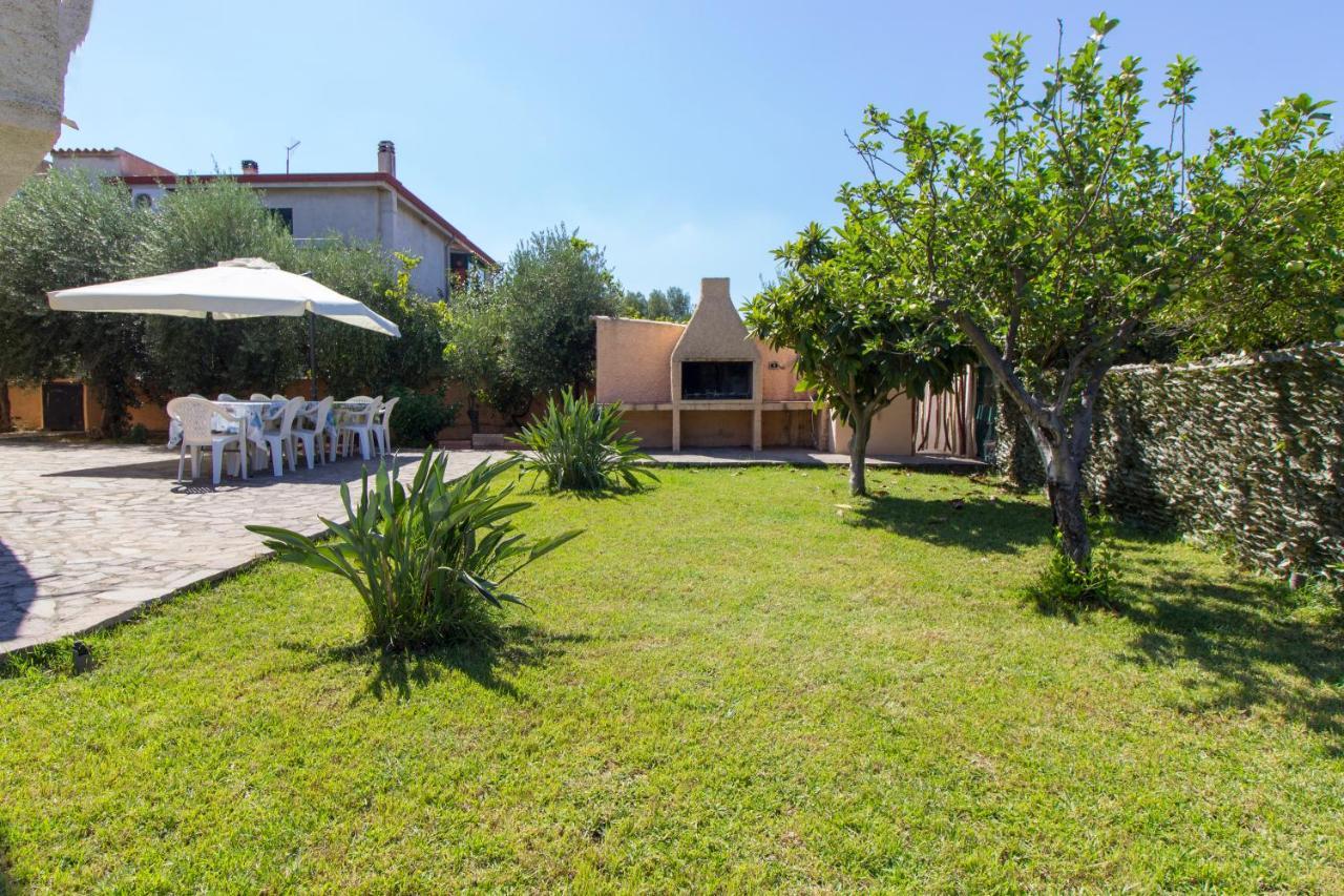 פוסאדה Appartamenti In Villa Con Ampio Giardino Esterno מראה חיצוני תמונה
