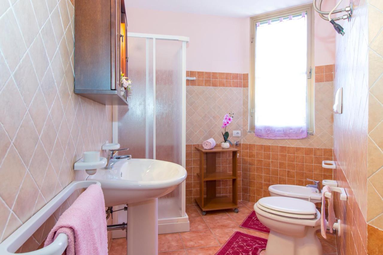 פוסאדה Appartamenti In Villa Con Ampio Giardino Esterno מראה חיצוני תמונה