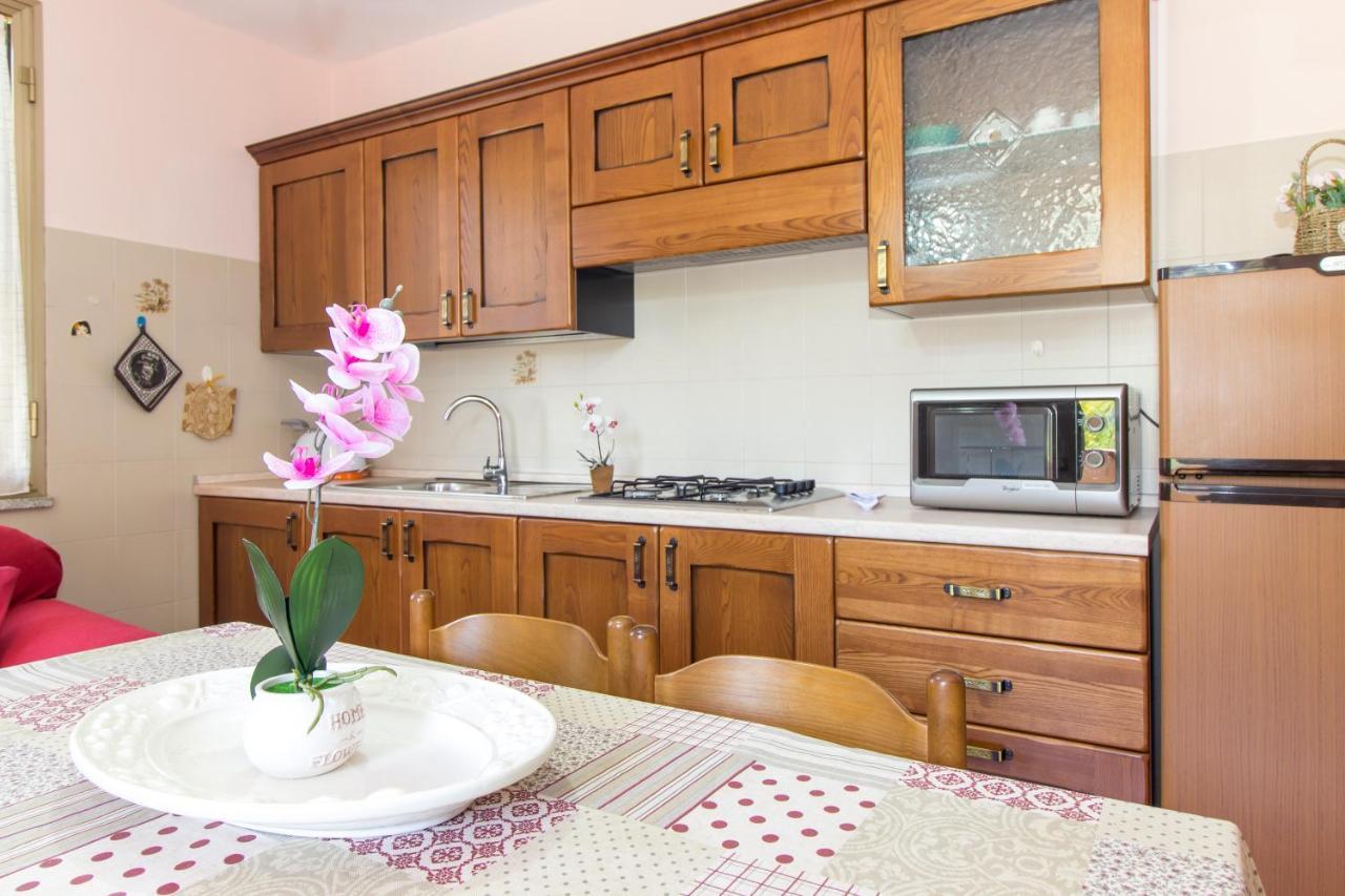 פוסאדה Appartamenti In Villa Con Ampio Giardino Esterno מראה חיצוני תמונה