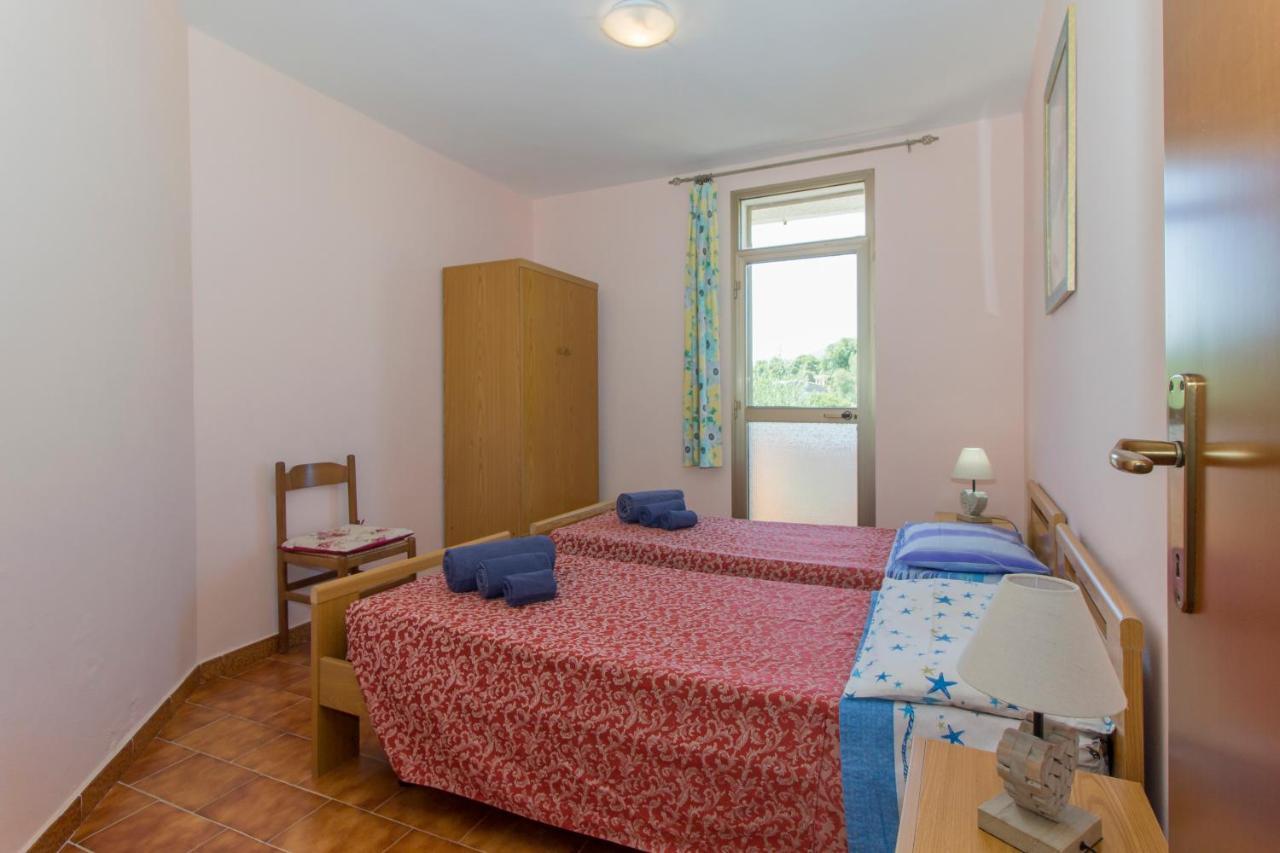 פוסאדה Appartamenti In Villa Con Ampio Giardino Esterno מראה חיצוני תמונה
