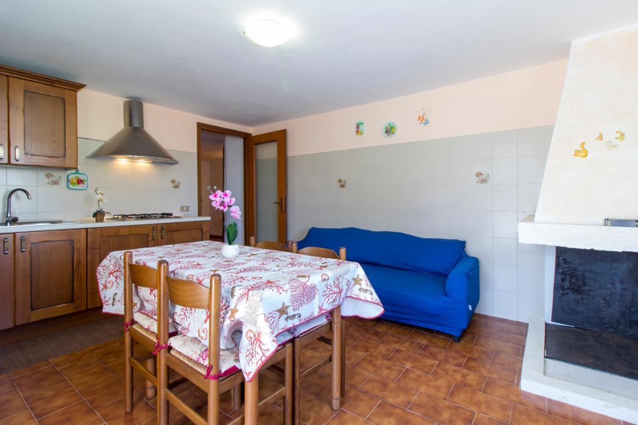 פוסאדה Appartamenti In Villa Con Ampio Giardino Esterno מראה חיצוני תמונה