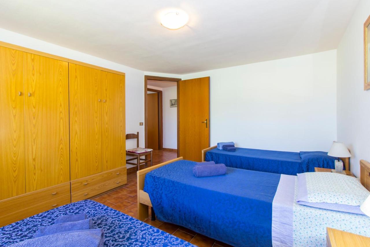 פוסאדה Appartamenti In Villa Con Ampio Giardino Esterno מראה חיצוני תמונה
