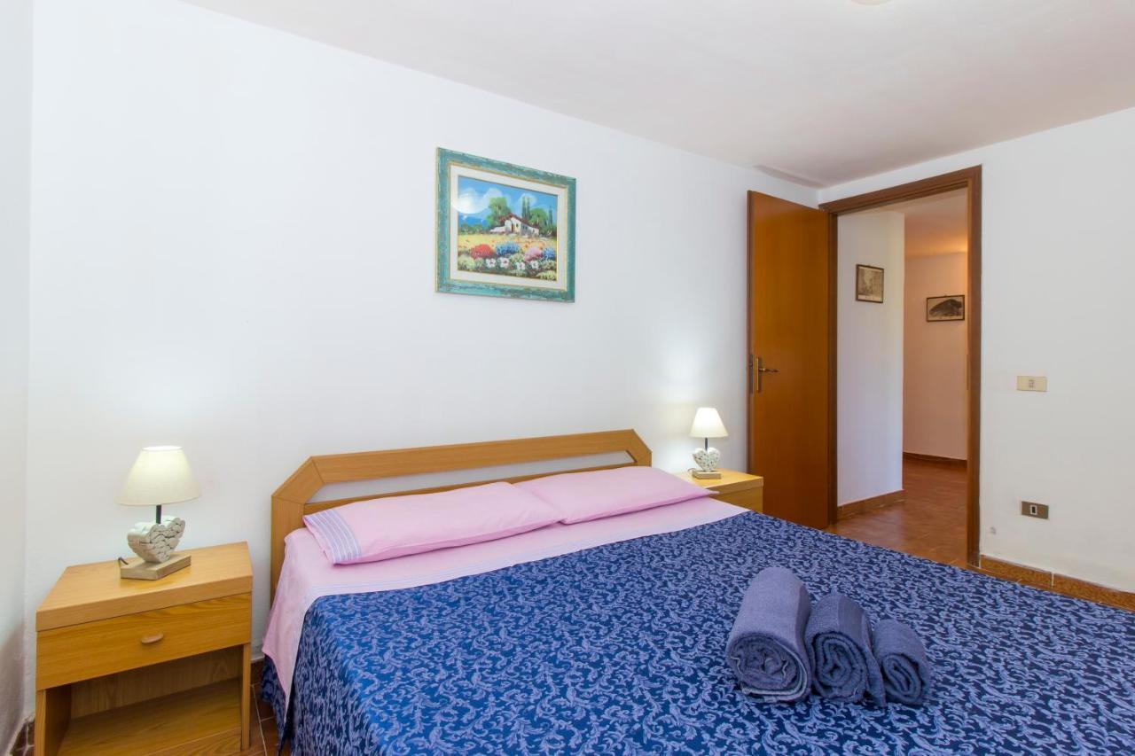 פוסאדה Appartamenti In Villa Con Ampio Giardino Esterno מראה חיצוני תמונה