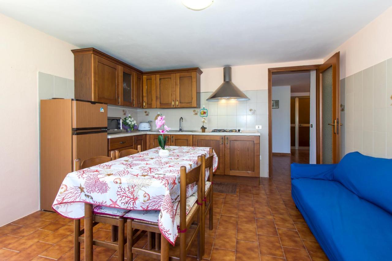פוסאדה Appartamenti In Villa Con Ampio Giardino Esterno מראה חיצוני תמונה